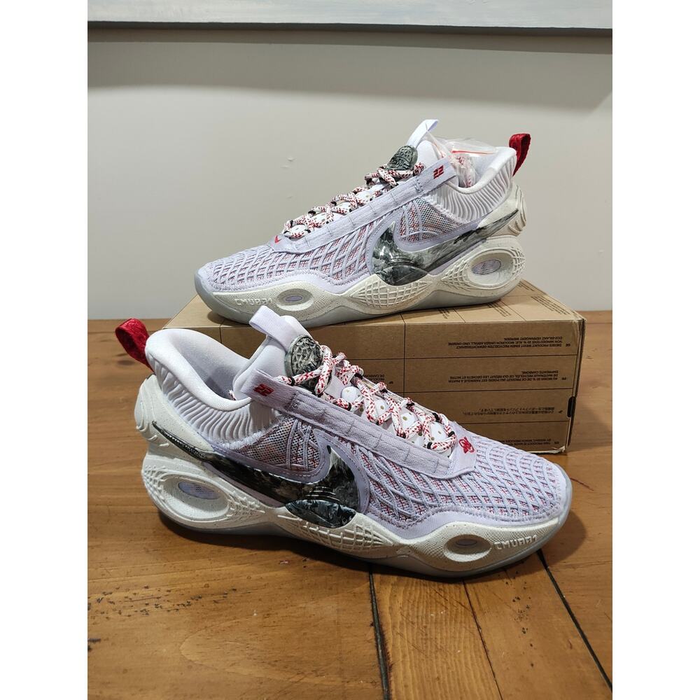 Nike Cosmic Unity Multicolor  Size 8 NIB